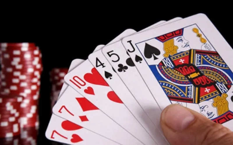 Mẹo sắp xếp bài đẹp để giành lợi thế trong mỗi ván đấu